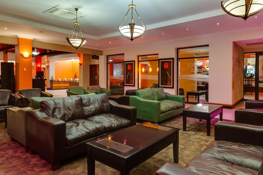 Protea Hotel By Marriott Umfolozi River Richards Bay Exterior foto