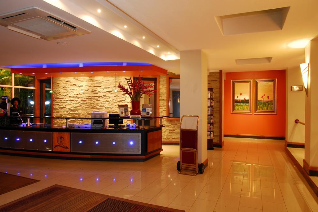 Protea Hotel By Marriott Umfolozi River Richards Bay Exterior foto