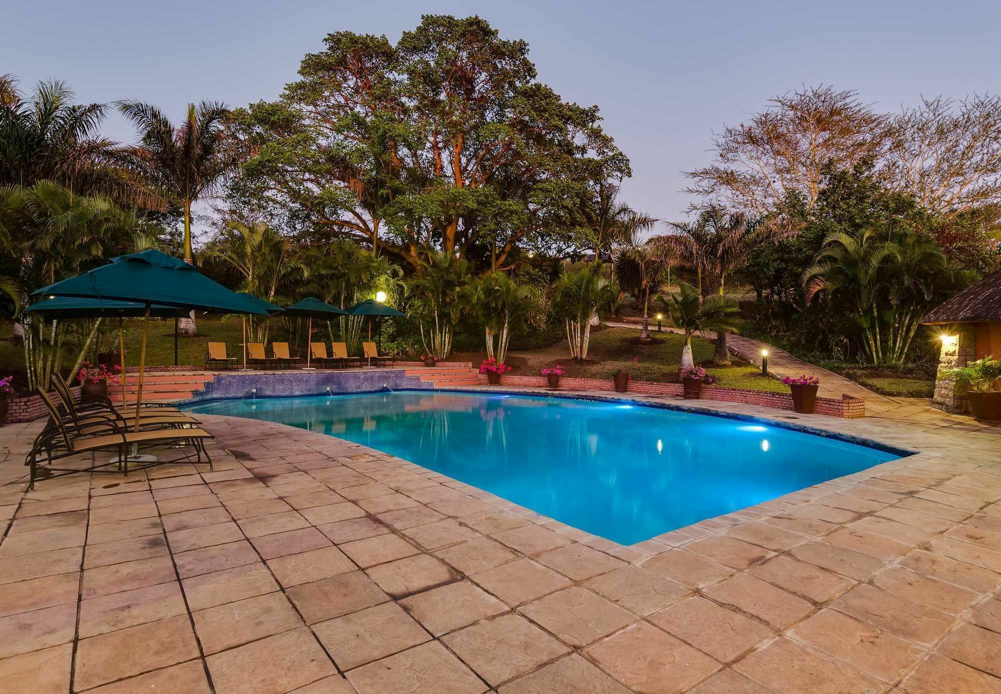 Protea Hotel By Marriott Umfolozi River Richards Bay Exterior foto